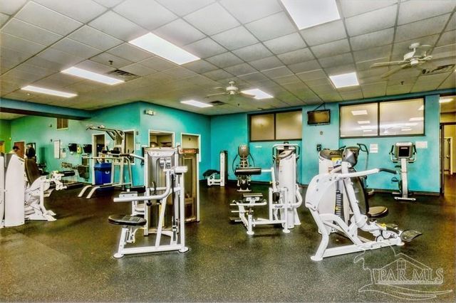 6531 Bellingham St, Navarre, FL 32566