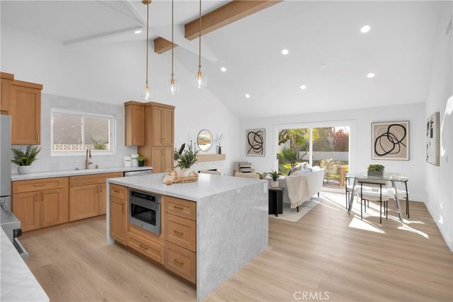 23175 La Vaca, Lake Forest, CA 92630