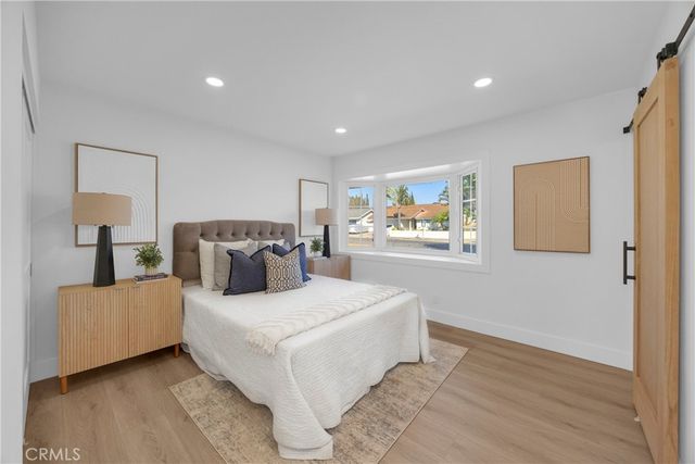 23175 La Vaca, Lake Forest, CA 92630
