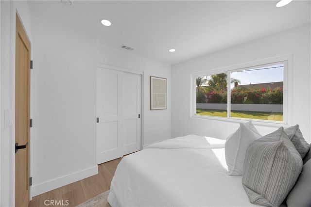 23175 La Vaca, Lake Forest, CA 92630