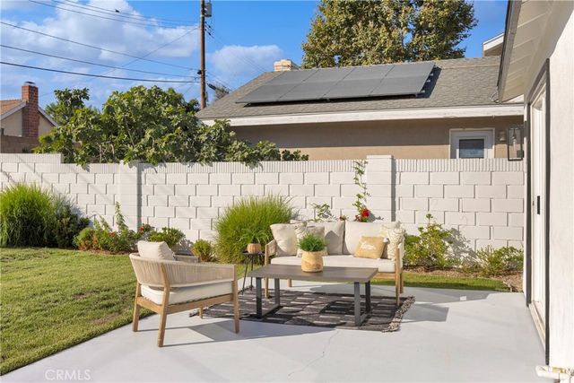 23175 La Vaca, Lake Forest, CA 92630