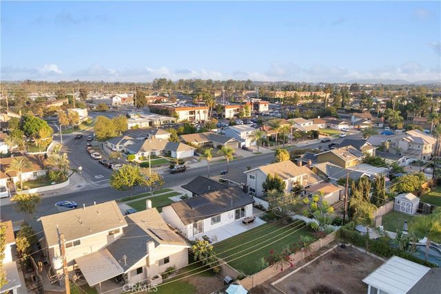23175 La Vaca, Lake Forest, CA 92630