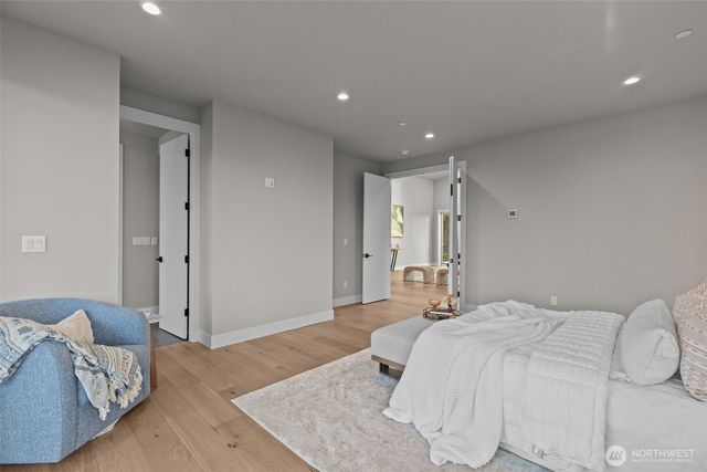 904 N 33rd Place, Renton, WA 98056