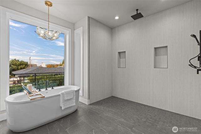 904 N 33rd Place, Renton, WA 98056