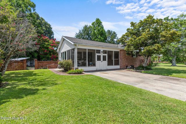 213 Deborah Place, Jacksonville, NC 28540