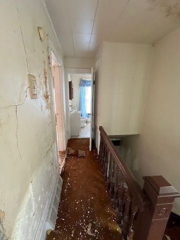 613 Center Street, Versailles Boro, PA 15132