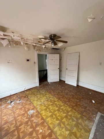 613 Center Street, Versailles Boro, PA 15132