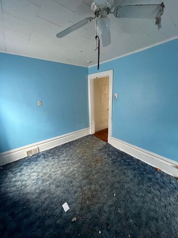 613 Center Street, Versailles Boro, PA 15132