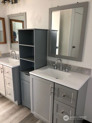 20996 SE RD 2, Warden, WA 98857