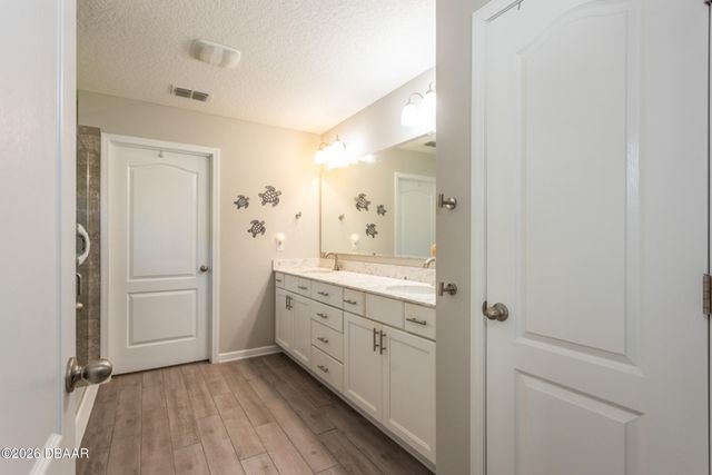 146 S Hummingbird Place, Palm Coast, FL 32164