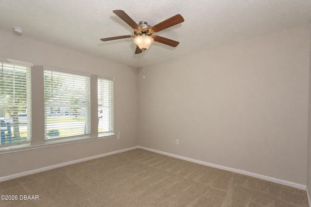 146 S Hummingbird Place, Palm Coast, FL 32164
