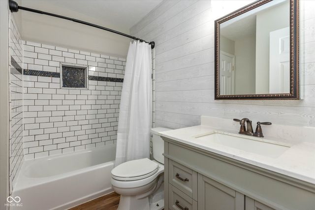 10728 Regis Court, Indianapolis, IN 46239