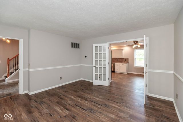 10728 Regis Court, Indianapolis, IN 46239