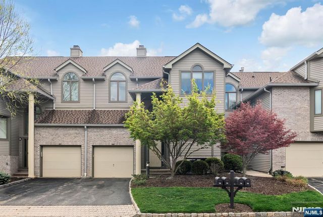 702 Holly Court T125, Norwood, NJ 07648