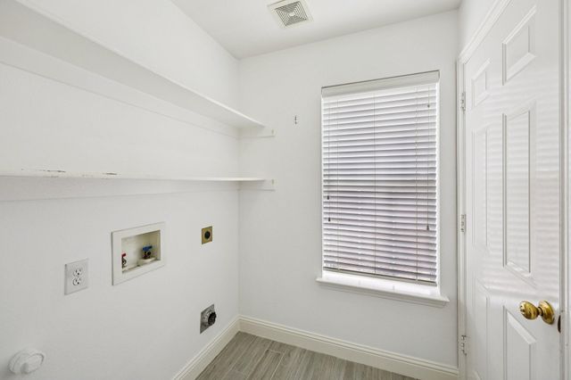 8316 Charleston Street, Irving, TX 75063