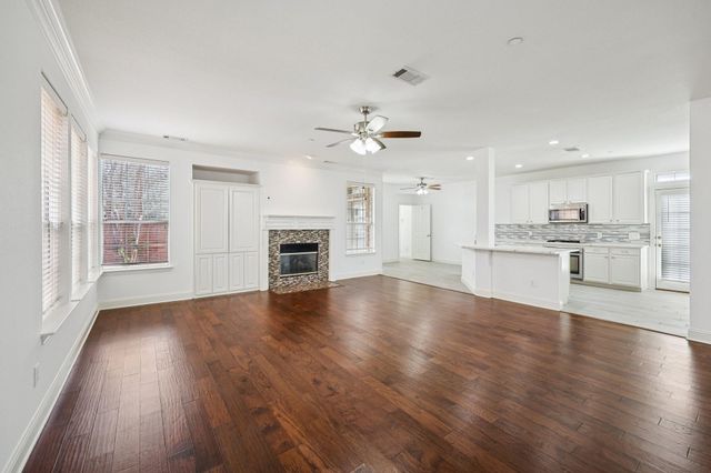 8316 Charleston Street, Irving, TX 75063