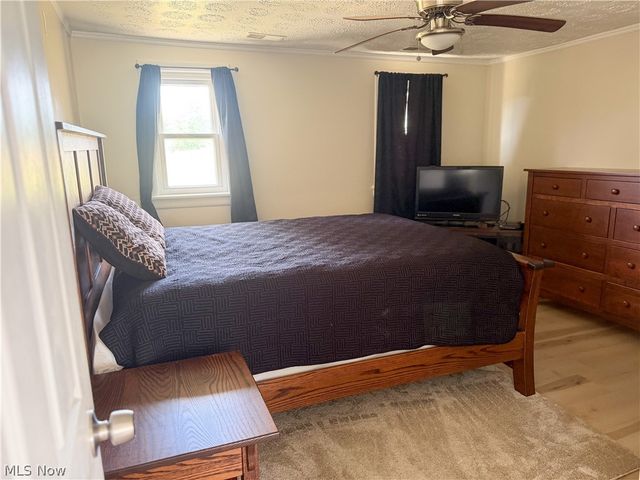 2807 Warren Burton Road, Southington, OH 44470