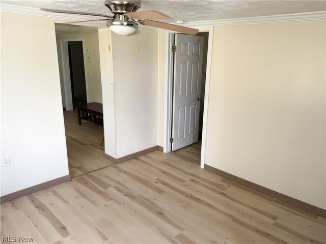 2807 Warren Burton Road, Southington, OH 44470
