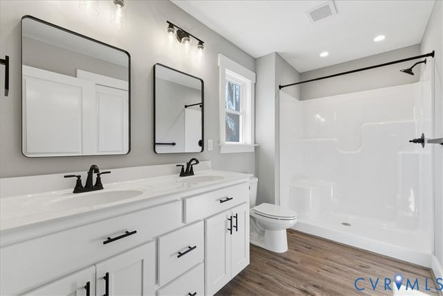 4122 Lee Dr, North Dinwiddie, VA 23803