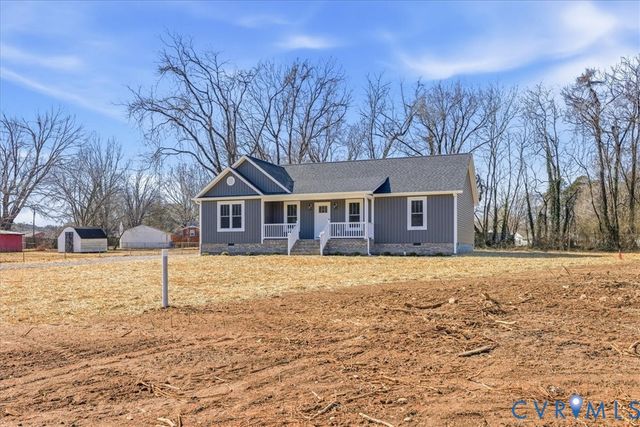 4122 Lee Dr, North Dinwiddie, VA 23803