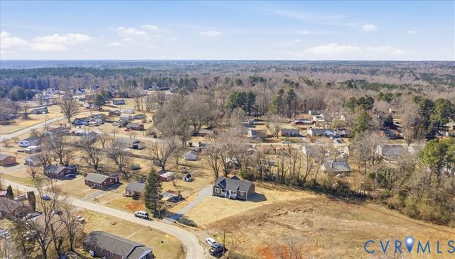 4122 Lee Dr, North Dinwiddie, VA 23803