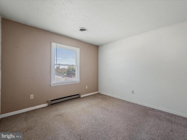 2301 TOWER AVE, Winchester, VA 22601
