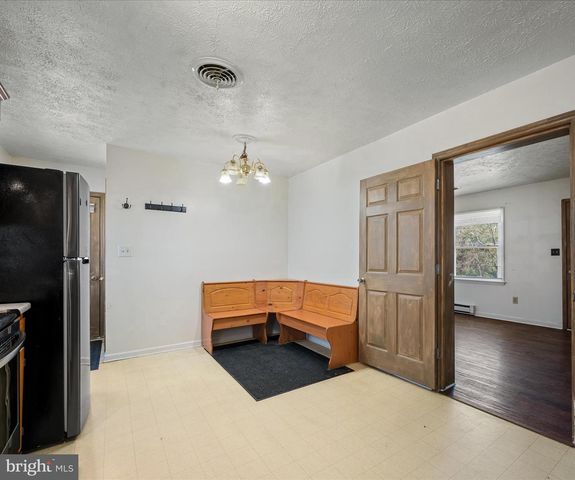2301 TOWER AVE, Winchester, VA 22601