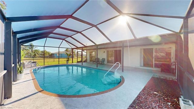 3819 SE 12th AVE, Cape Coral, FL 33904