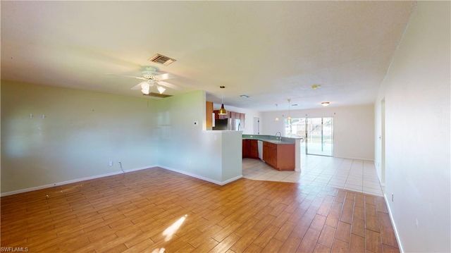 3819 SE 12th AVE, Cape Coral, FL 33904