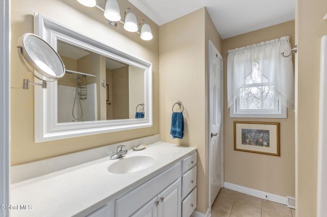 32 Bancker Avenue, Glenville, NY 12302