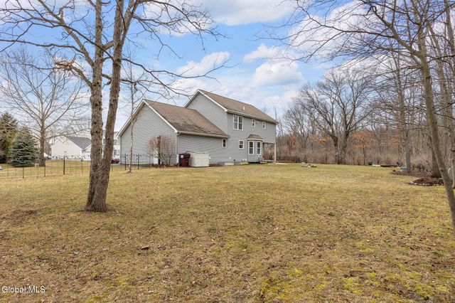 32 Bancker Avenue, Glenville, NY 12302