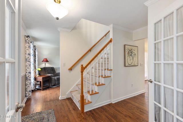 32 Bancker Avenue, Glenville, NY 12302