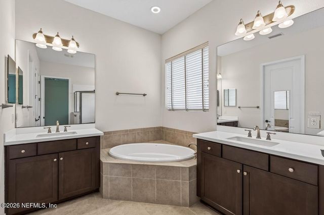 596 TOWN PLAZA Avenue, Ponte Vedra, FL 32081