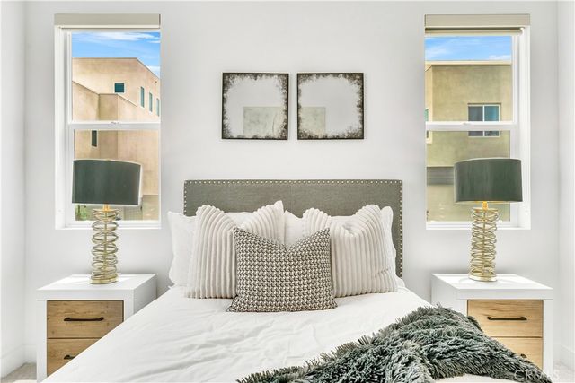 141 Sawbuck, Irvine, CA 92618