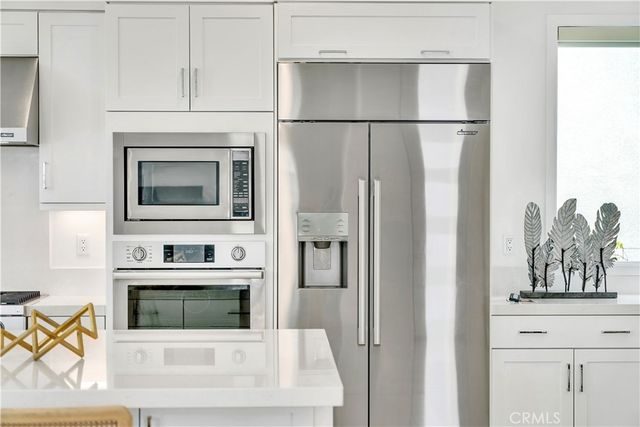 141 Sawbuck, Irvine, CA 92618
