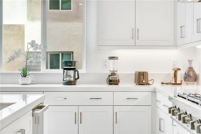 141 Sawbuck, Irvine, CA 92618