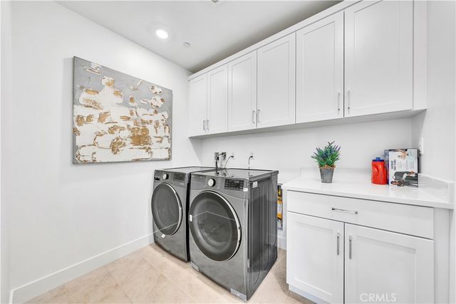 141 Sawbuck, Irvine, CA 92618