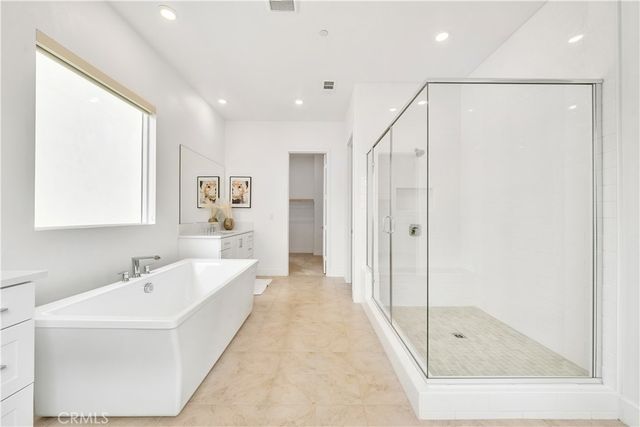 141 Sawbuck, Irvine, CA 92618