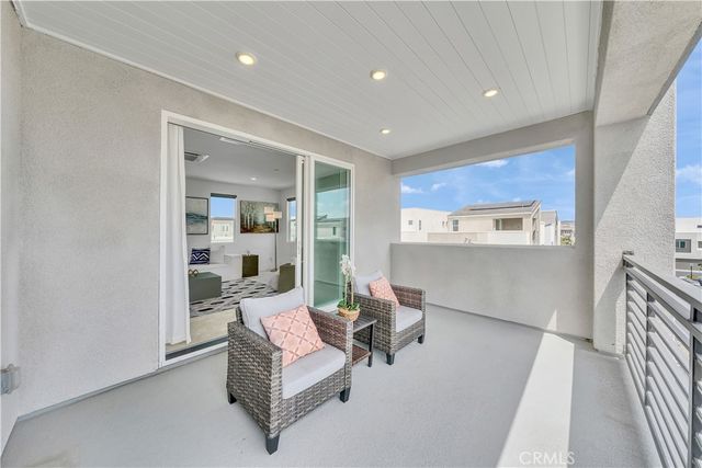 141 Sawbuck, Irvine, CA 92618