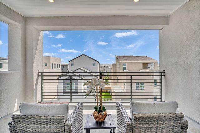 141 Sawbuck, Irvine, CA 92618