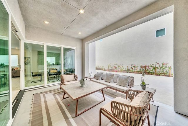 141 Sawbuck, Irvine, CA 92618