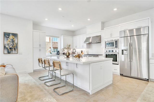 141 Sawbuck, Irvine, CA 92618