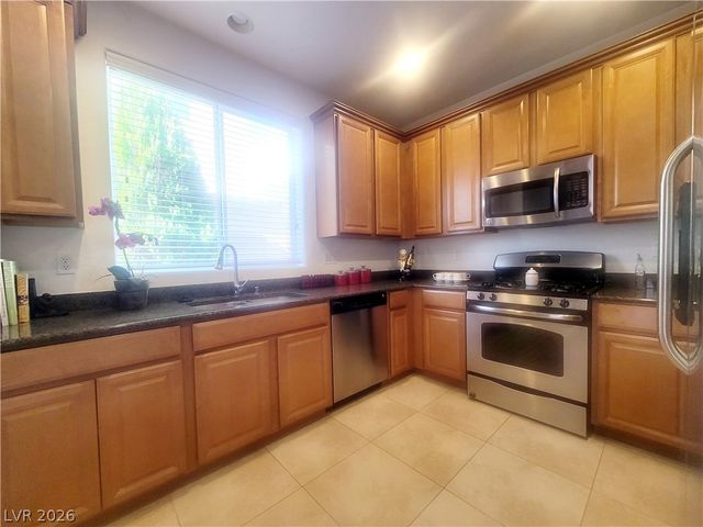 7492 Perla Del Mar Avenue, Las Vegas, NV 89179