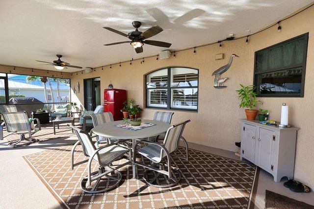 714 W Fischer Circle, Sebastian, FL 32958