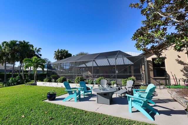 714 W Fischer Circle, Sebastian, FL 32958