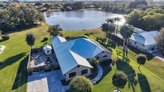 714 W Fischer Circle, Sebastian, FL 32958