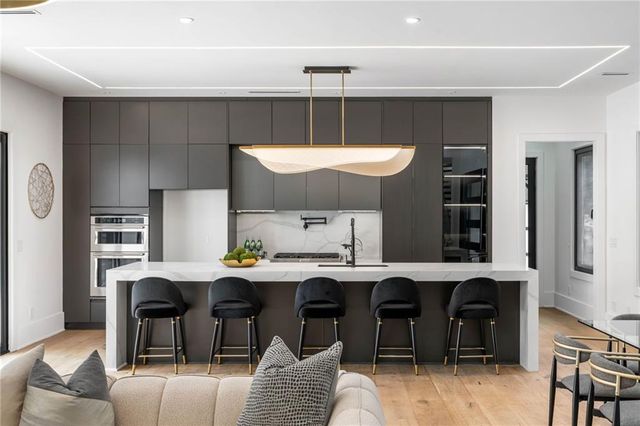 605 Hunnicutt SE Road, Mableton, GA 30126