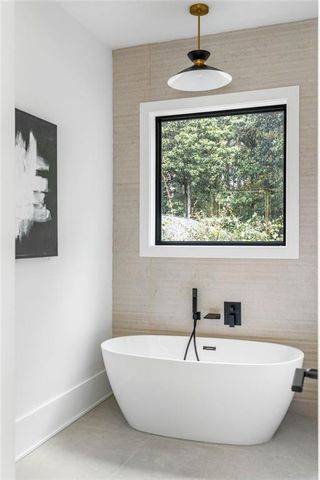 605 Hunnicutt SE Road, Mableton, GA 30126