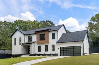 605 Hunnicutt SE Road, Mableton, GA 30126