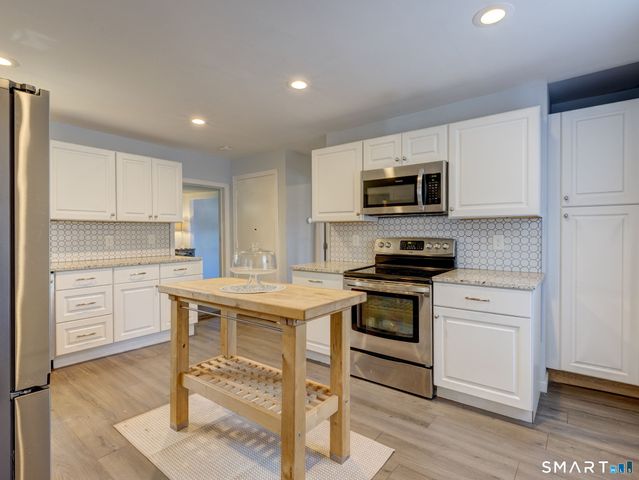69 Franklin Street, Vernon, CT 06066